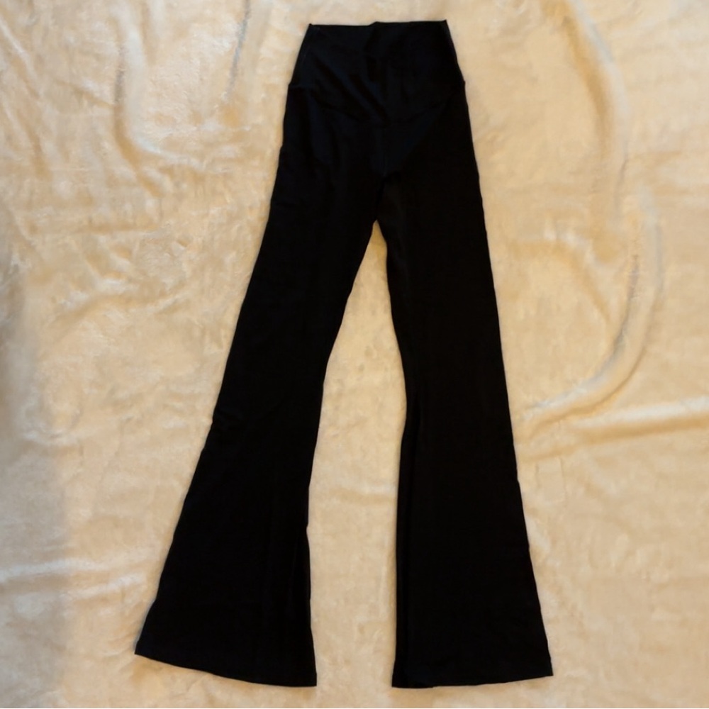 NWOT Offline by Aerie Real Me Crossover Flare Legging - Picture 2 of 9